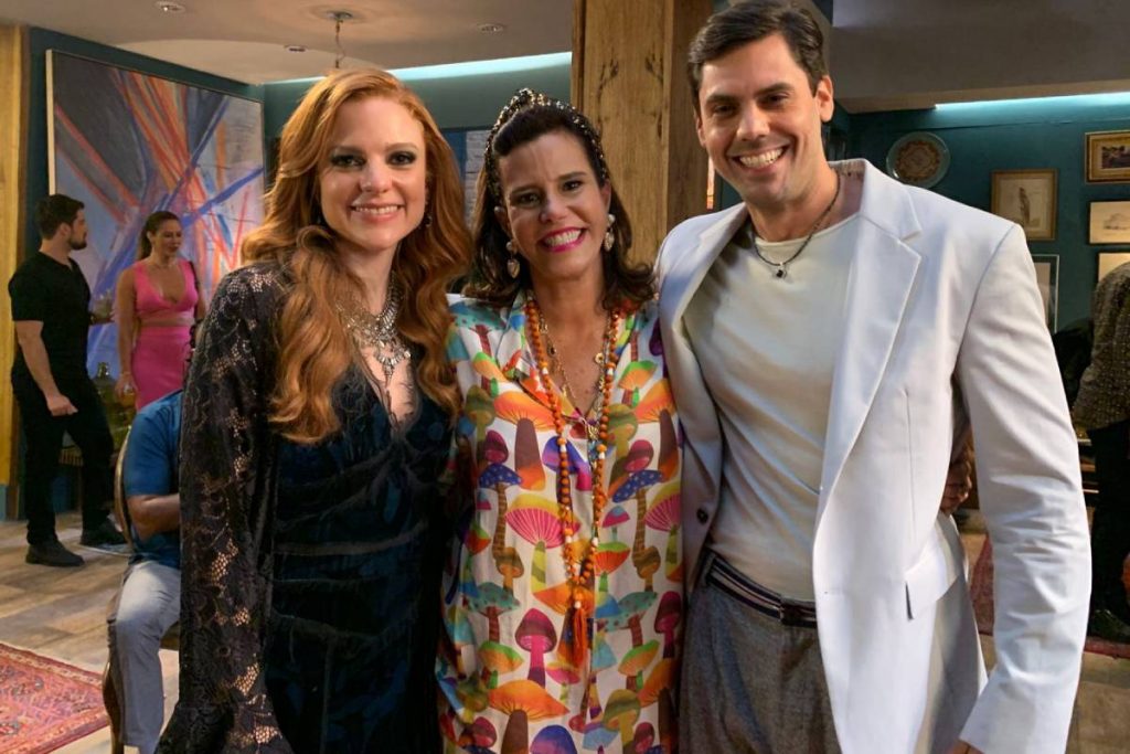 Andréa Pratini (Maria Eduarda de Carvalho), Narcisa Tamborindeguy e Hugo (Rafael Theophilo)