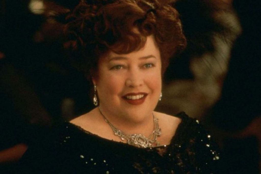 Molly (Kathy Bates), em Titanic