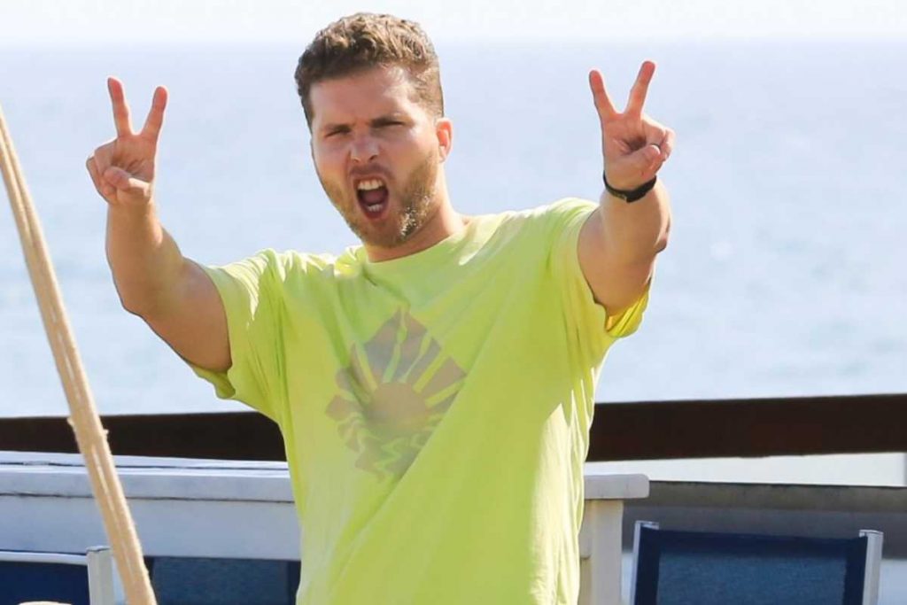 Thiago Fragoso gravando cena de Travessia