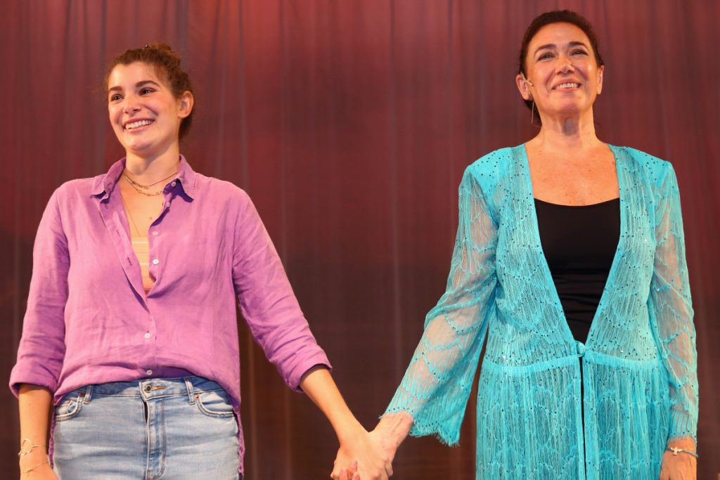 Famosos prestigiam Lilia Cabral e Giulia Bertolli. Fotos: Roberto Filho/Brazil News