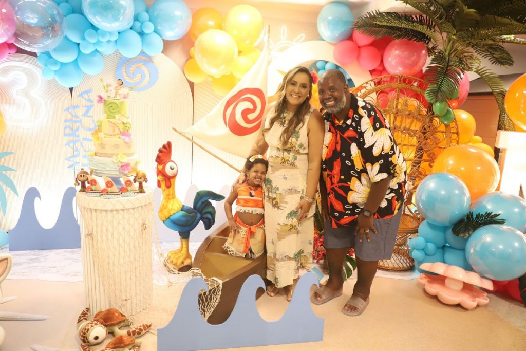 pericles celebra aniversario da filha