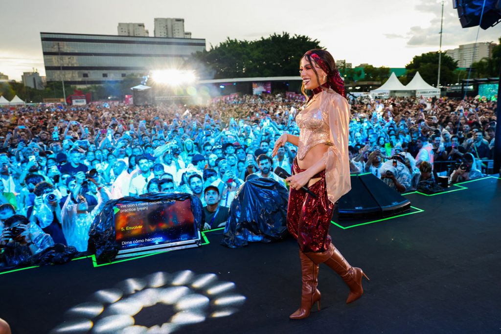 Anitta arrasou em seu show que aconteceu em São Paulo