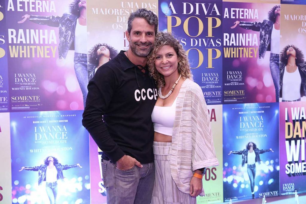 A atriz fez questão de posar ao lado de Iran Malfitano