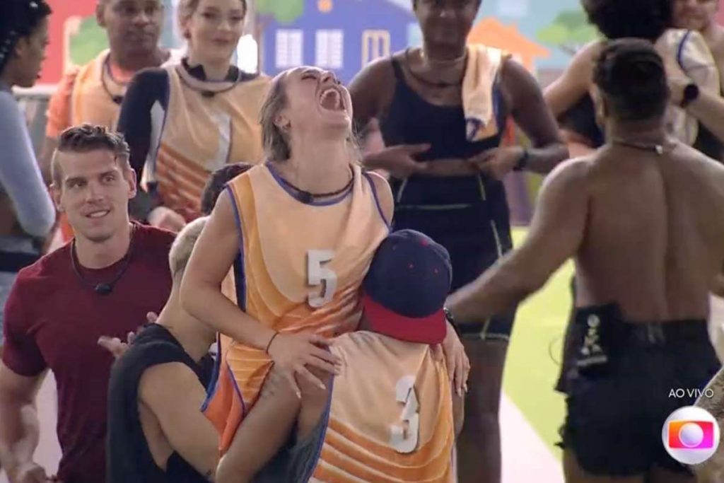 Larissa e Bruna vencem prova do líder