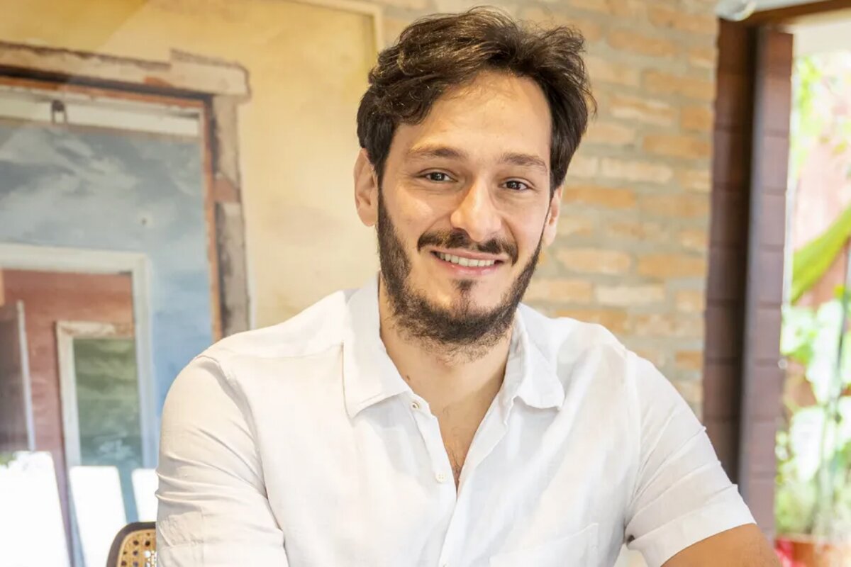 Bruno Luperi, autor de ‘Pantanal’, renova contrato e prepara novo remake