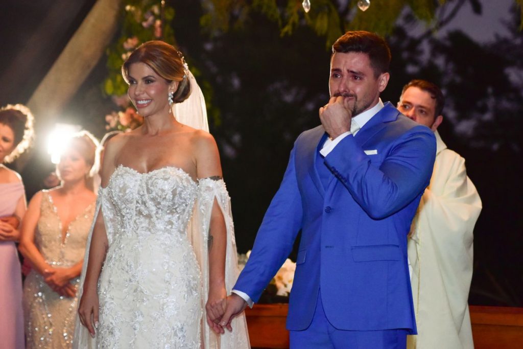 Cacau Colucci e Bruno Lima se casam em São Paulo