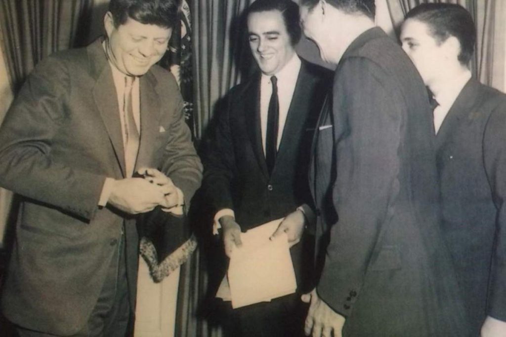 Flavio Cavalcanti e John Fitzgerald Kennedy