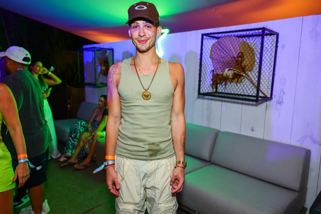 João Guilherme curtiu a festa Playa