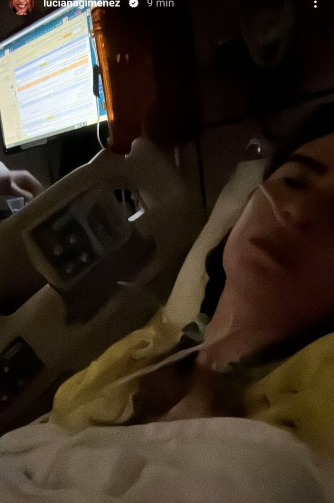 Luciana Gimenez na cama do hospital