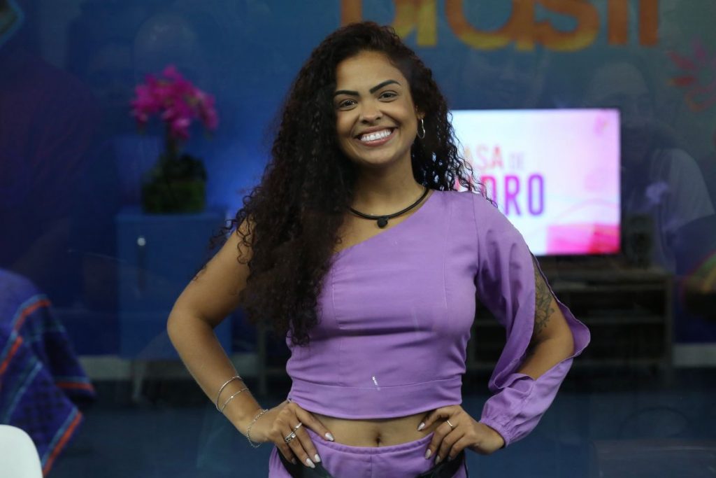 Paula, participante da Casa de Vidro