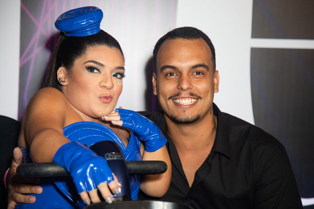 Pequena Lo assumiu o namoro com Christopher Pontes