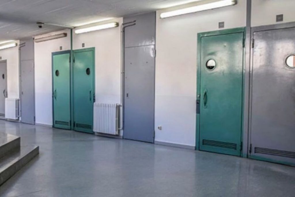 Presídio Brians 2, na Espanha