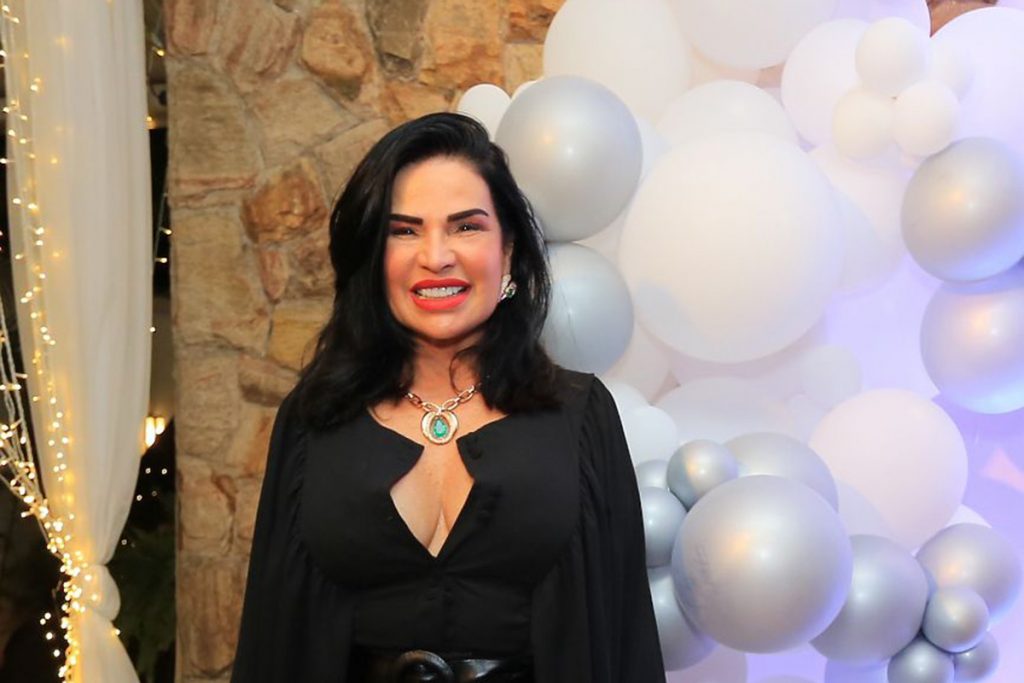 Solange Gomes marcou presença na comemoração