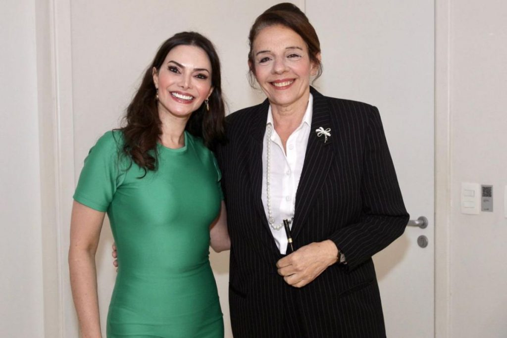 Estreia de 'O Vison Voador' em São Paulo