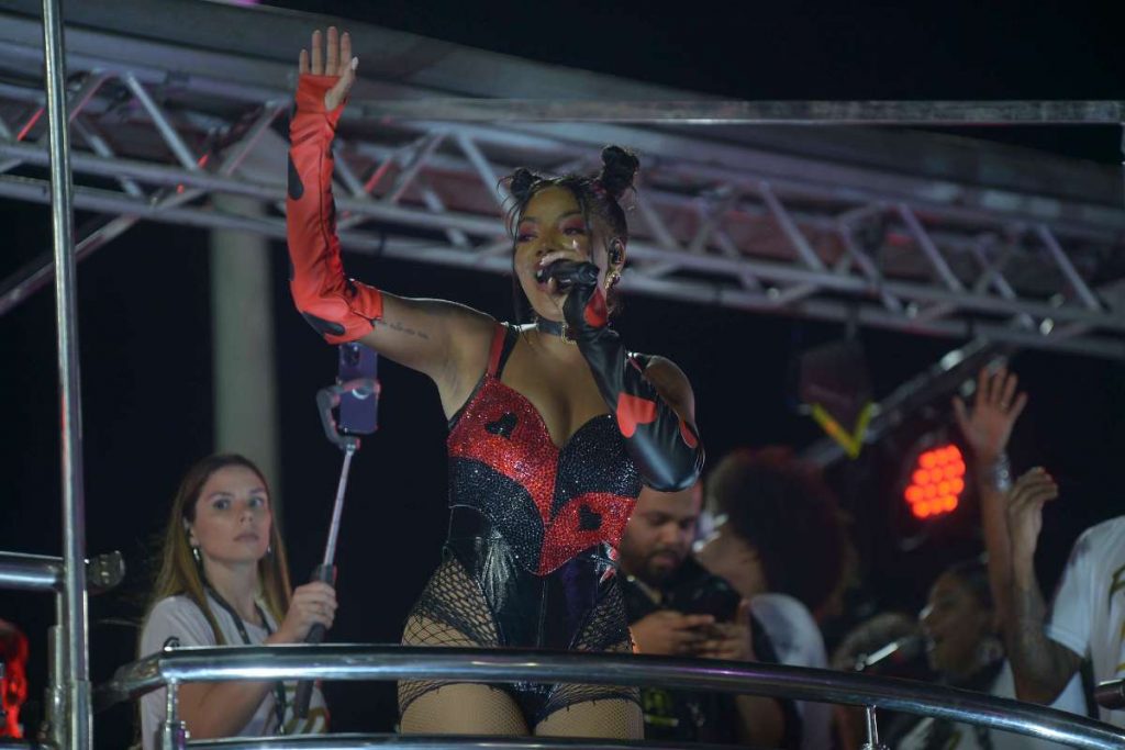 Ludmilla no Trio em Salvador