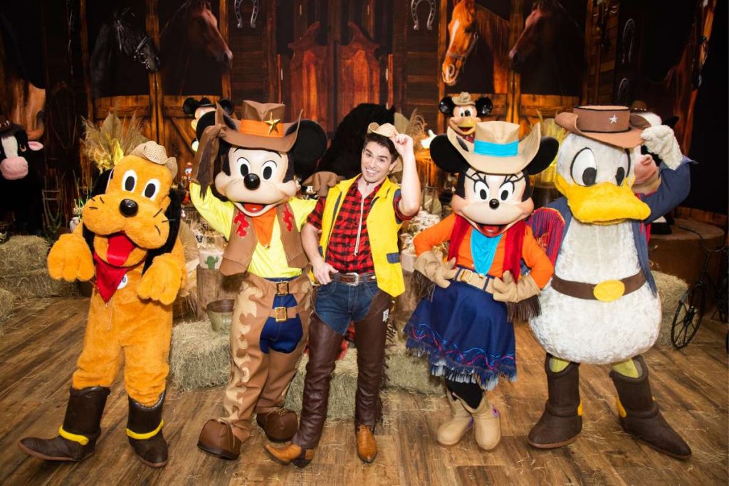 Festa de aniversário de Zaya, filha de Simone Mendes e Kaká Diniz