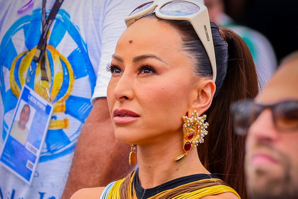 Sabrina Sato na apuração