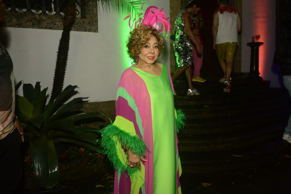 Alcione marcou presença no Baile da Arara, no Rio de Janeiro