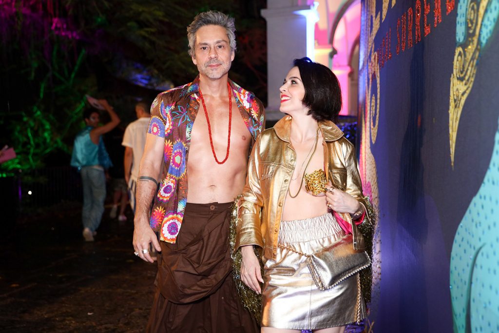 Alexandre Nero com a esposa Karen Brusttolin