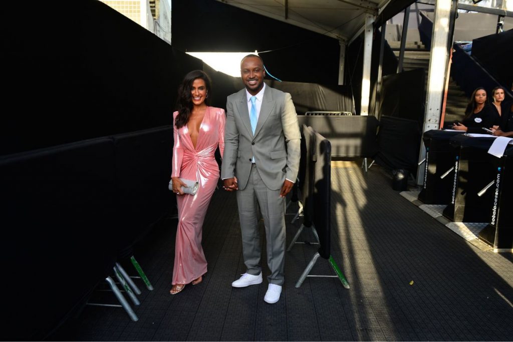 thiaguinho e carol peixinho