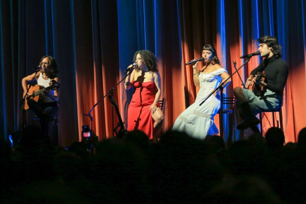 show de abertura de  chico buarque