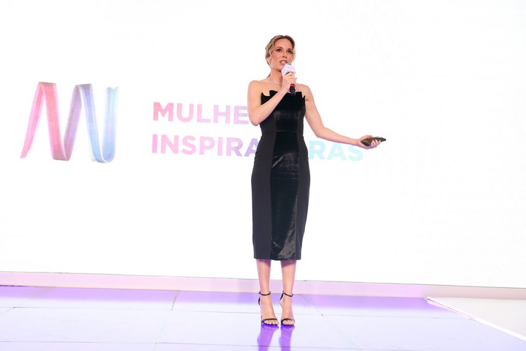 A famosa arrasou na escolha do look para a ocasião