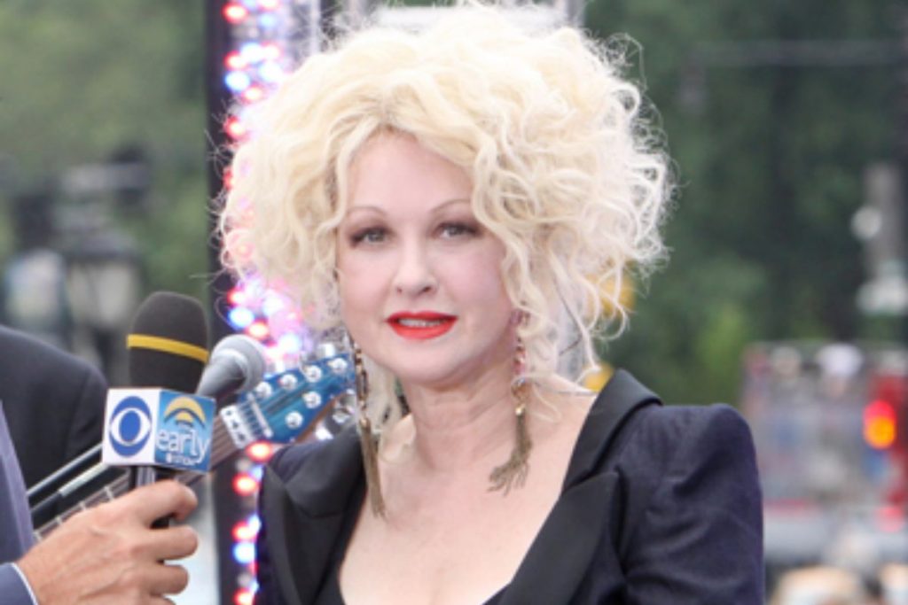 Cindy Lauper em entrevista