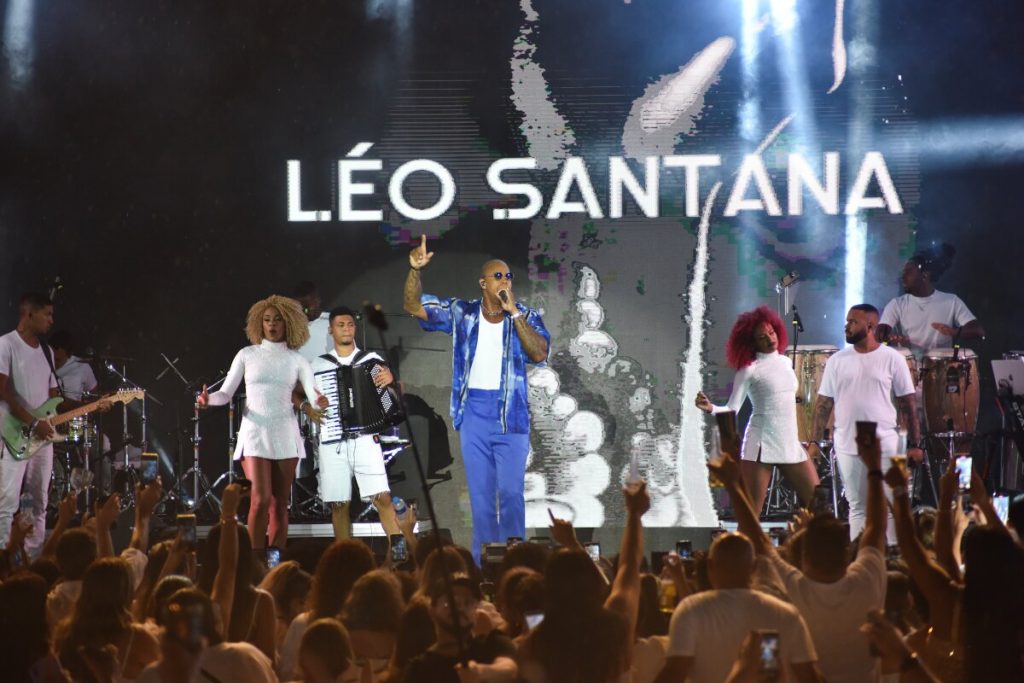 Léo Santana show no cruzeiro de Luan Santana