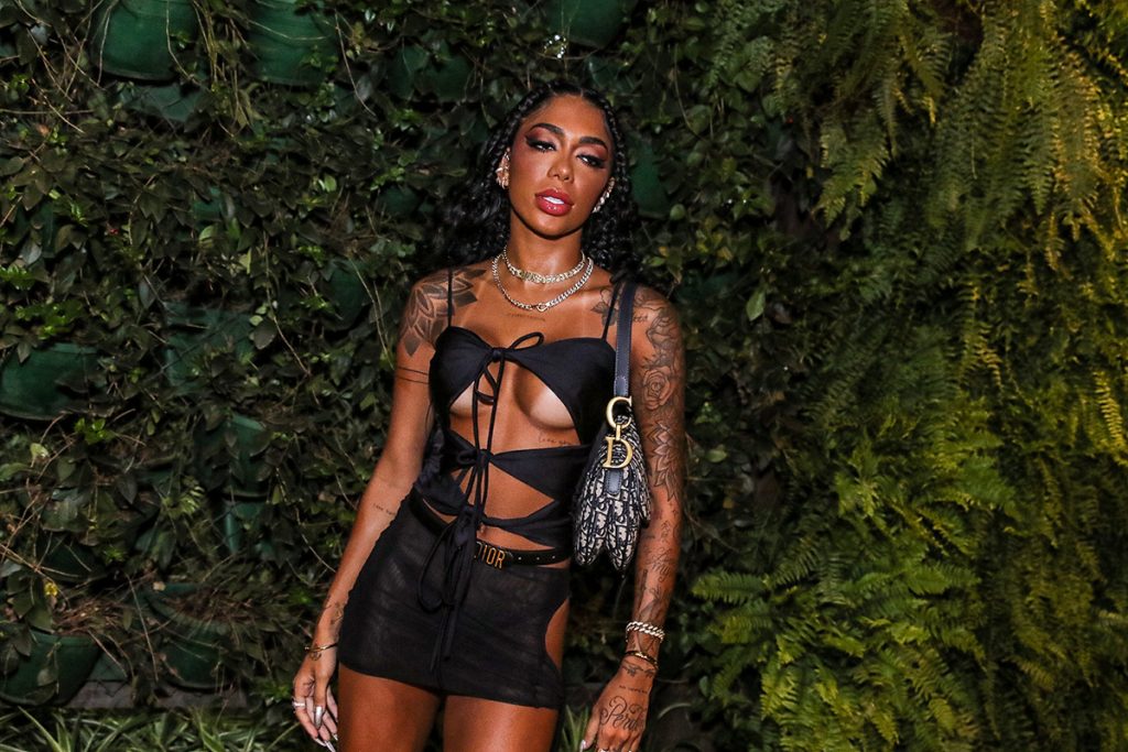 Dhiovanna Barbosa, irmã de Gabigol, optou por um look bem sexy