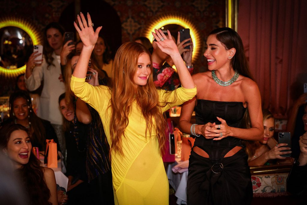 Marina Ruy Barbosa dançou muito na ocasião