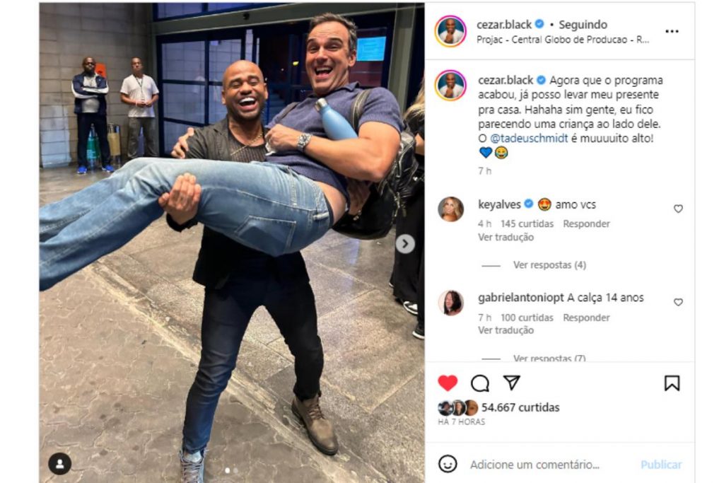 cezar black levando tadeu schmidt para casa no instagram