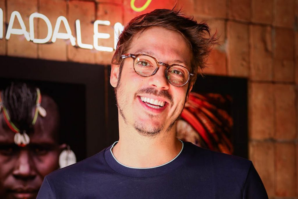 Fábio Porchat fez questão de posar para os fotógrafos