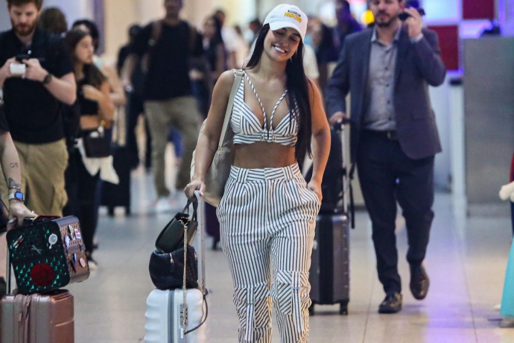 larissa no aeroporto