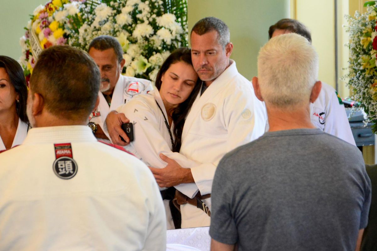 Malvino e Kyra Gracie
