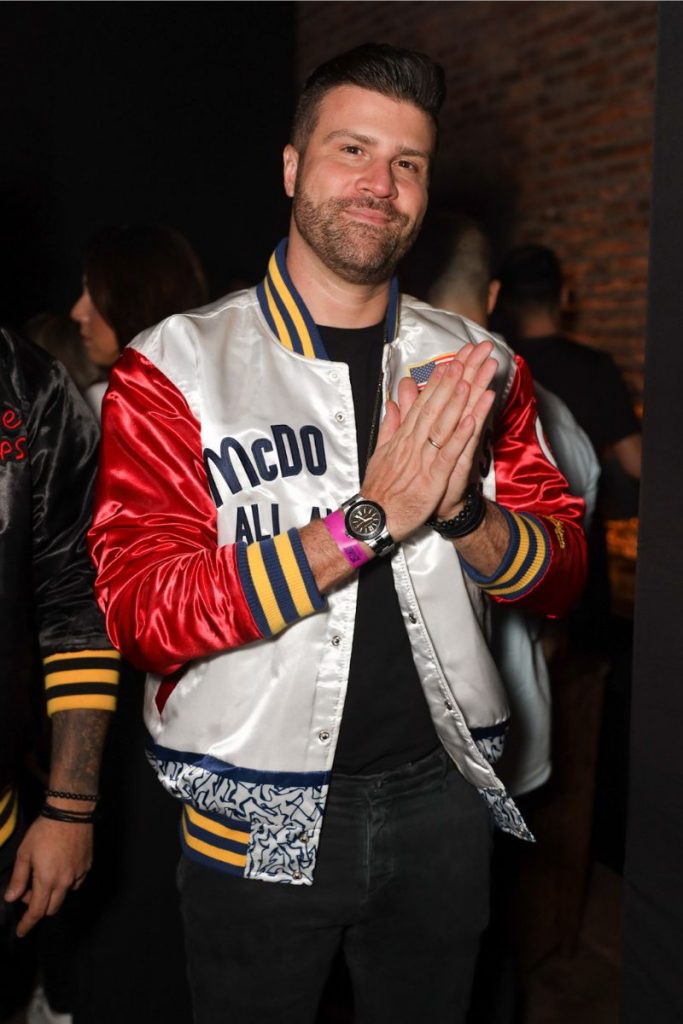 Marcelo Zangrandi aplaude a dupla