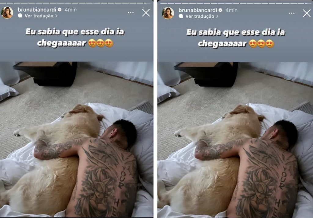 Neymar dorme com cachorro
