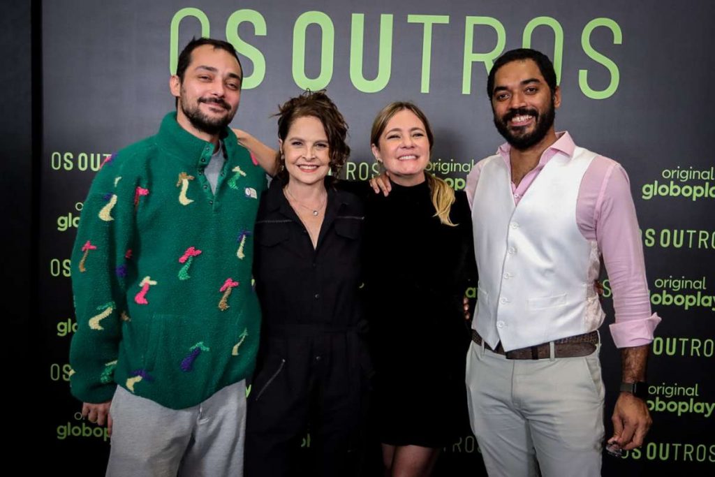 Pré-estreia de 'Os Outros', do Globoplay
