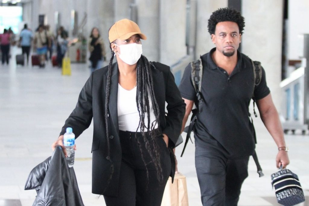 Iza e segurança no Santos Dumont, no Rio