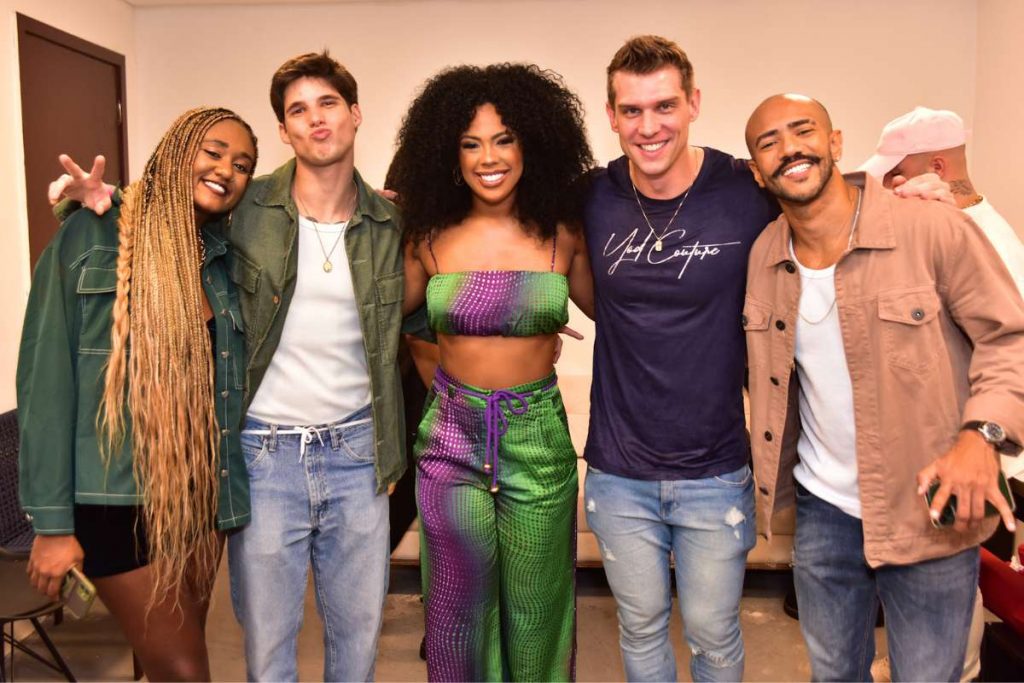 Ex-BBBs no show de Marvvila