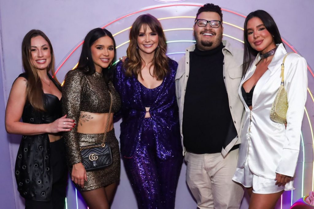 Jéssica Mueler, Gizelly Bicalho, Marcela McGowan, Victor Hugo e Kerline