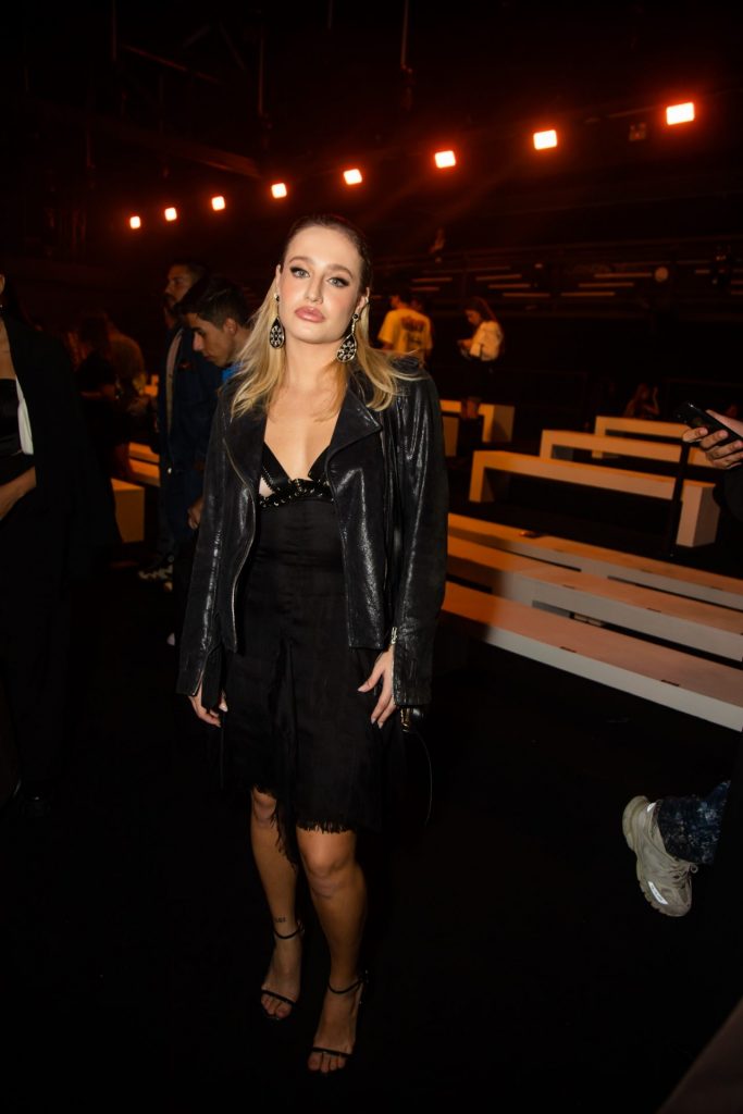 Bruna Griphao no desfile da Dendezeiro na SPFW