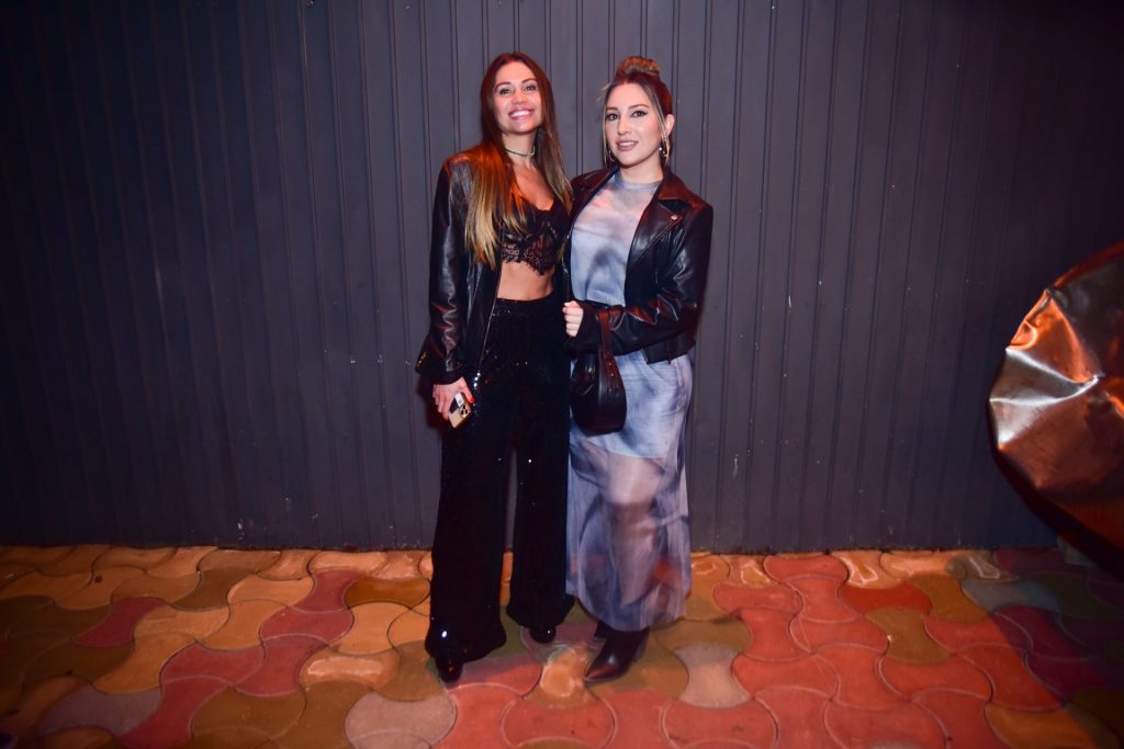 Maria Melilo e Amanda Meireles na SPFW