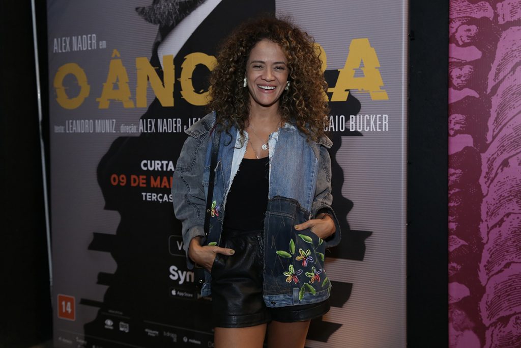 Aline Borges esbanjou simpatia na ocasião