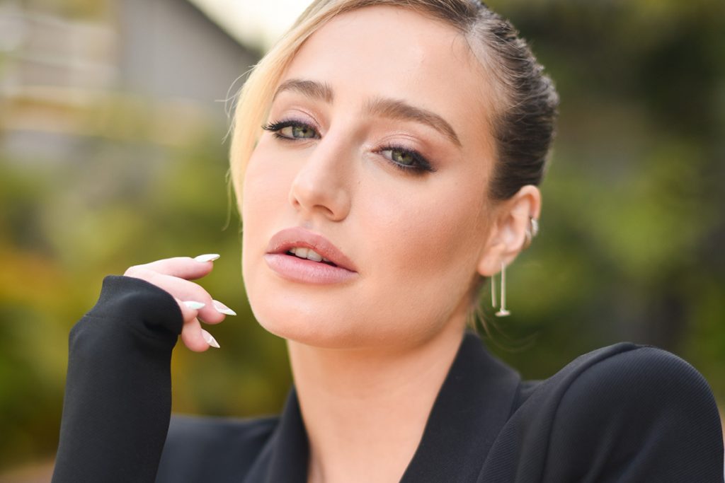 Bruna Griphao arrasou no carão