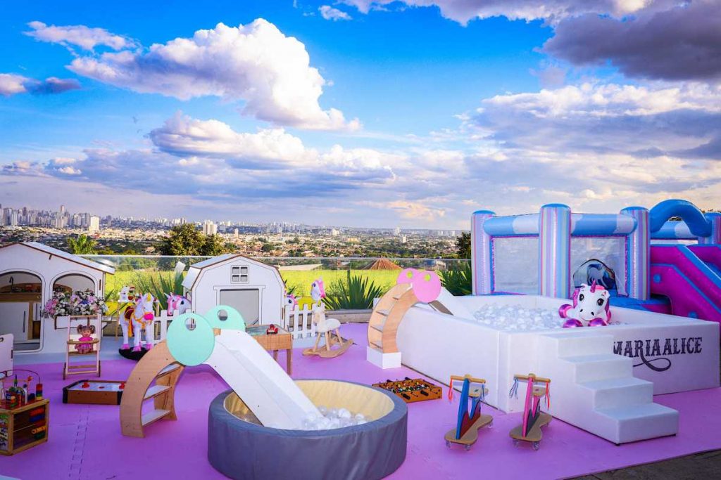 Decoração da festa de aniversário de Maria Alice