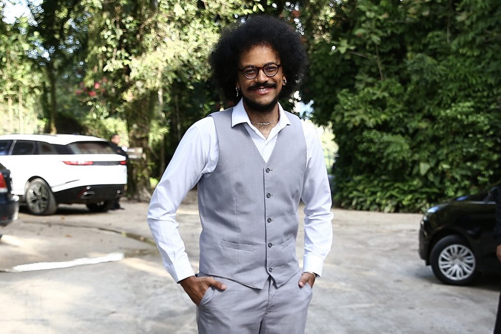 João Luiz fez questão de posar para os fotógrafos