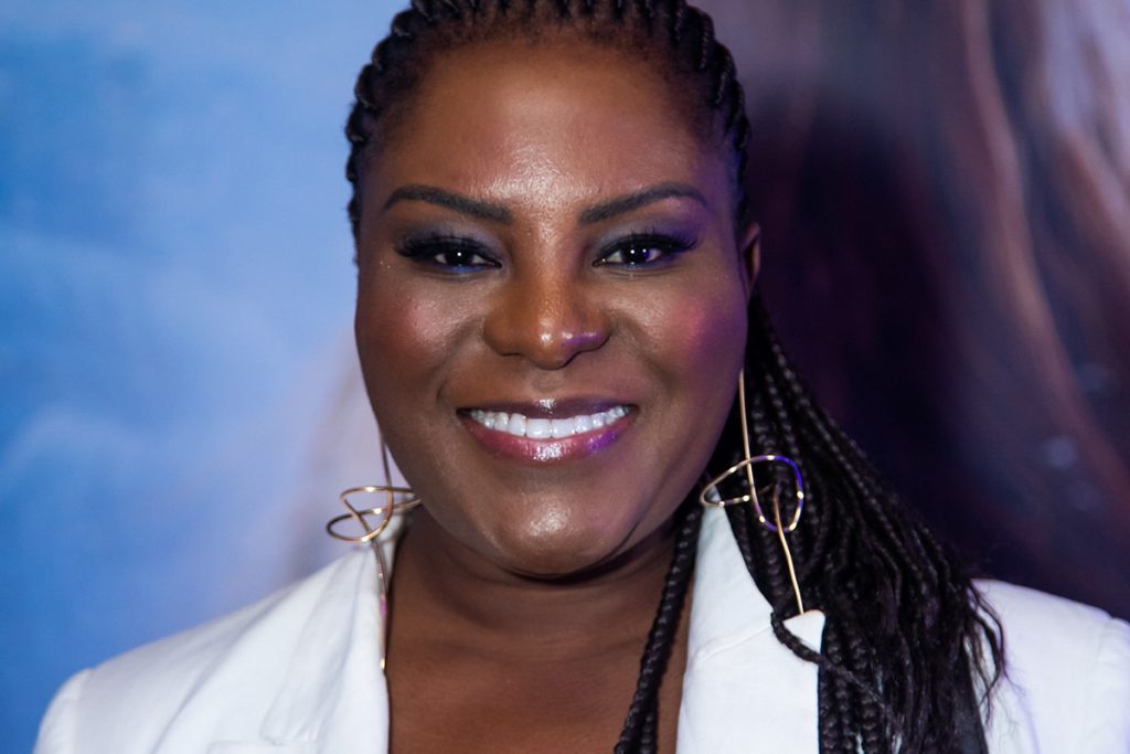 Karin Hils fez questão de posar para os fotógrafos