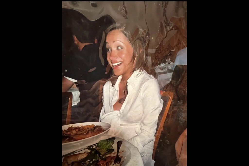 Família expõe foto constrangedora de Meghan Markle