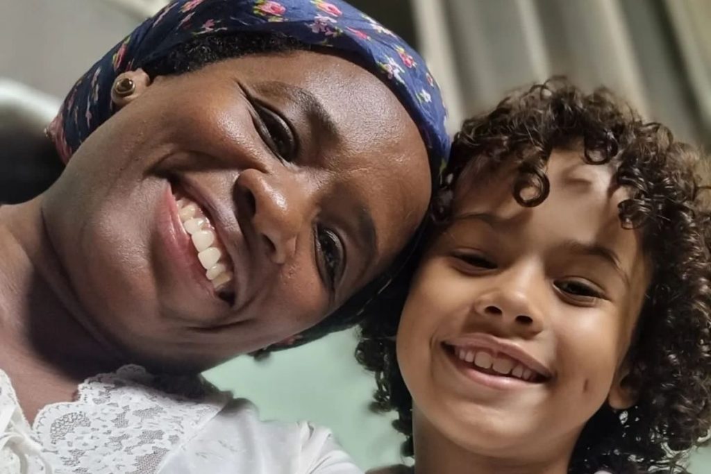 matheus de assis nos bastidores de terra e paixão, com tatiana tiburcio