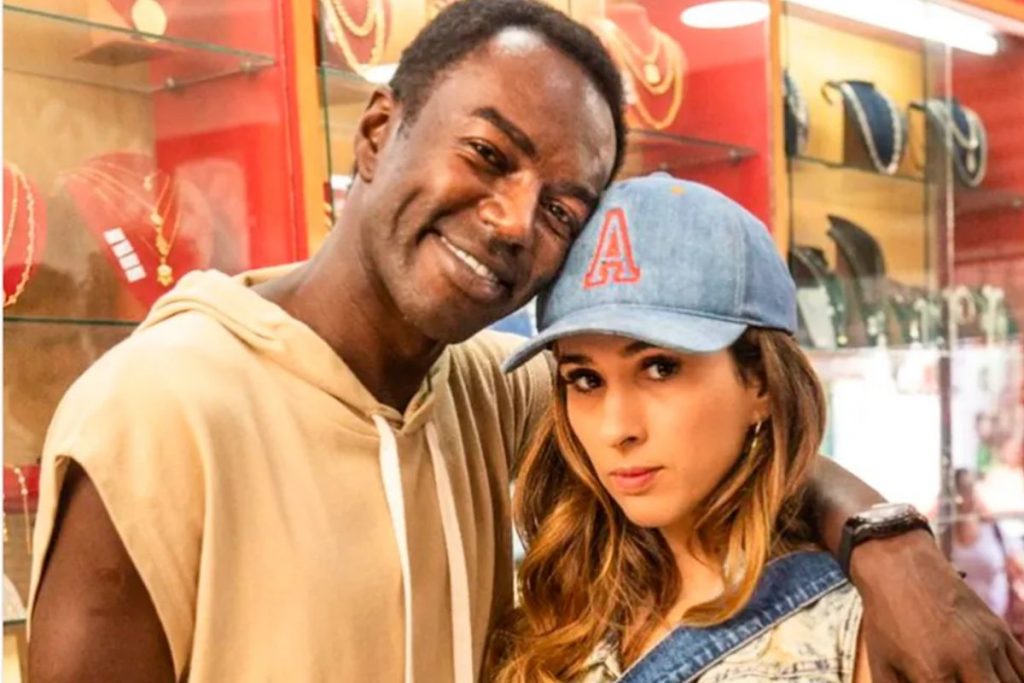 Odilon (Jonathan Azevedo) e Anely (Tatá Werneck), personagens de Terra e Paixão